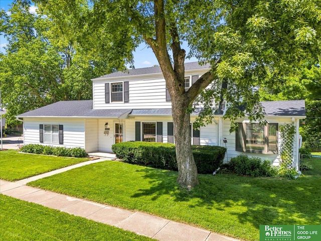 12894 Valley Street, Omaha, NE 68144