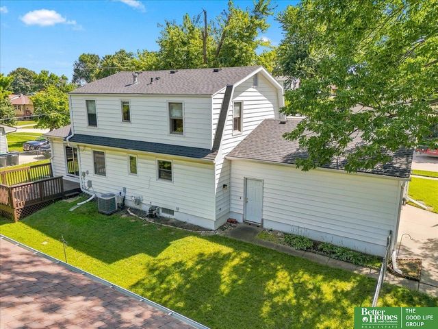 12894 Valley Street, Omaha, NE 68144