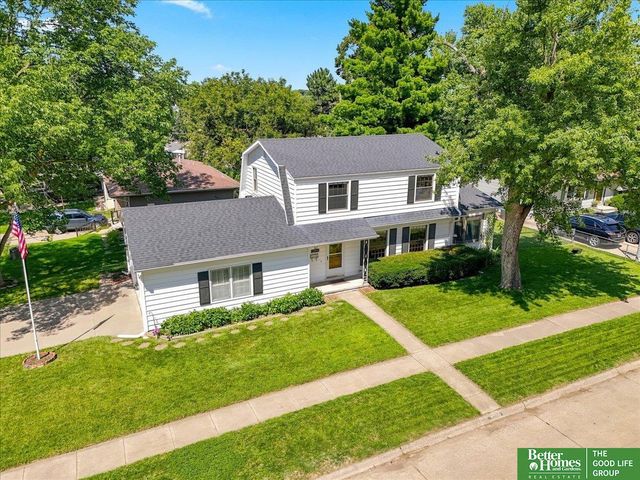 12894 Valley Street, Omaha, NE 68144