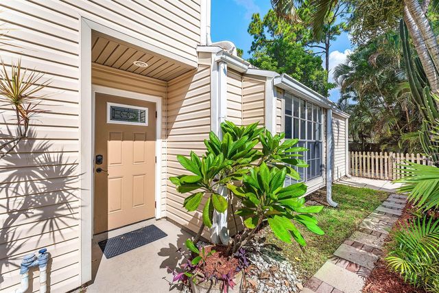 5601 Berry Blossom Way W, West Palm Beach, FL 33415