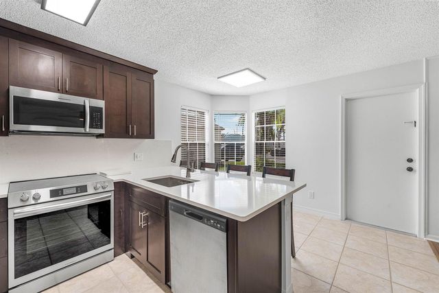 5601 Berry Blossom Way W, West Palm Beach, FL 33415
