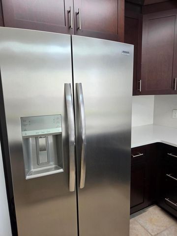 5601 Berry Blossom Way W, West Palm Beach, FL 33415