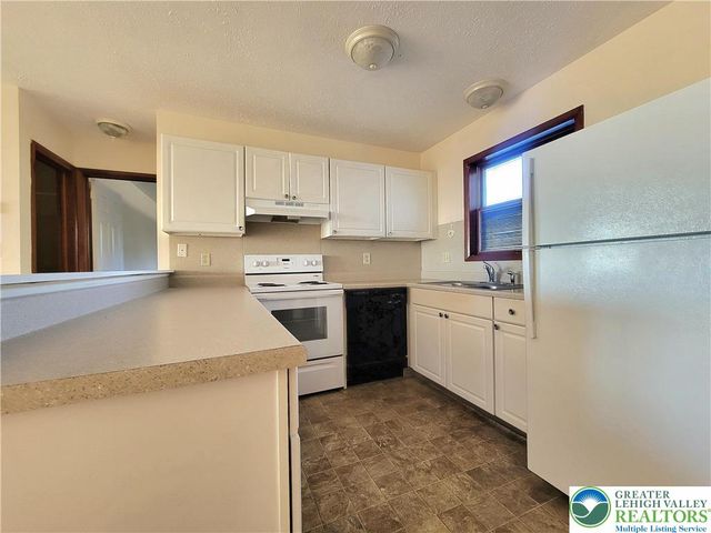 115 Foxfire 306, Mount Pocono Boro, PA 18334