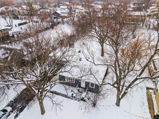 11333 72nd Street, Burr Ridge, IL 60527