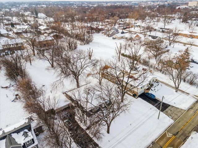 11333 72nd Street, Burr Ridge, IL 60527