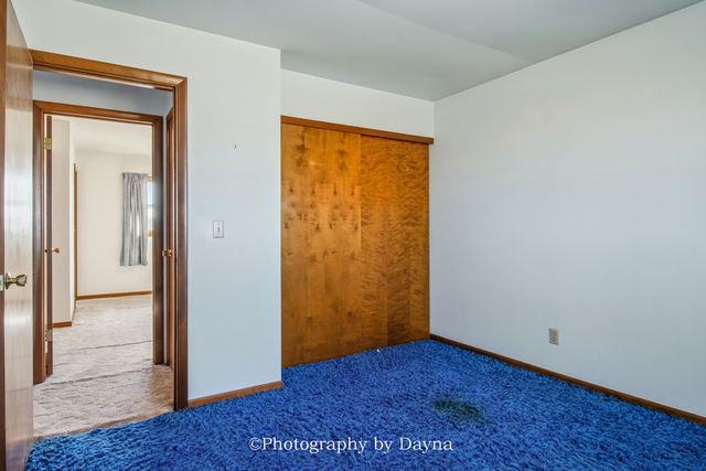 7302 E 3500s Road, St. Anne, IL 60964