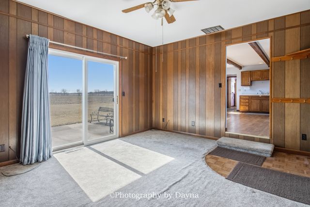 7302 E 3500s Road, St. Anne, IL 60964