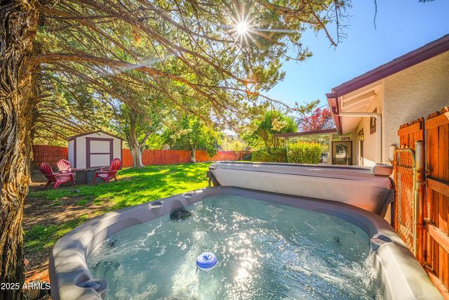 90 PAGE Parkway, Sedona, AZ 86336