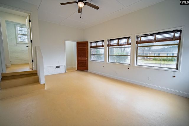 979 Airport Boulevard, Columbia, SC 29205