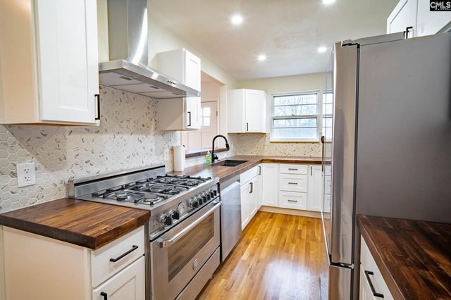 979 Airport Boulevard, Columbia, SC 29205