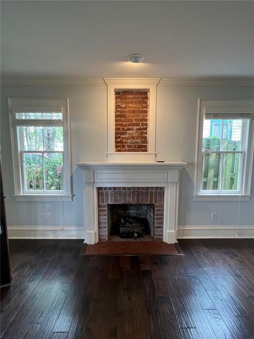 433 SE 7TH STREET, Gainesville, FL 32601