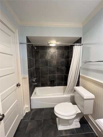 433 SE 7TH STREET, Gainesville, FL 32601