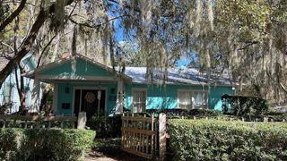 433 SE 7TH STREET, Gainesville, FL 32601