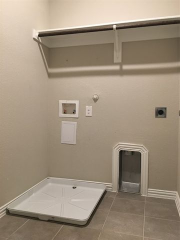1353 Elaine Drive, Allen, TX 75013