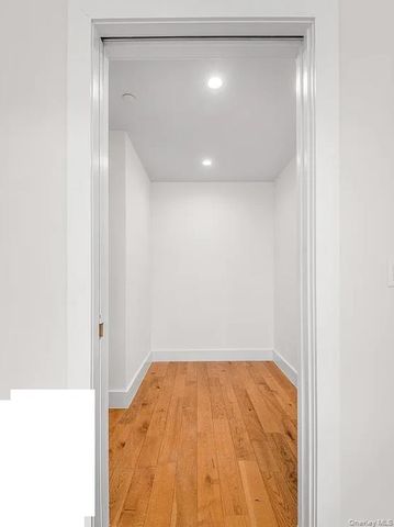 499 Evergreen Avenue 2B, Brooklyn, NY 11221