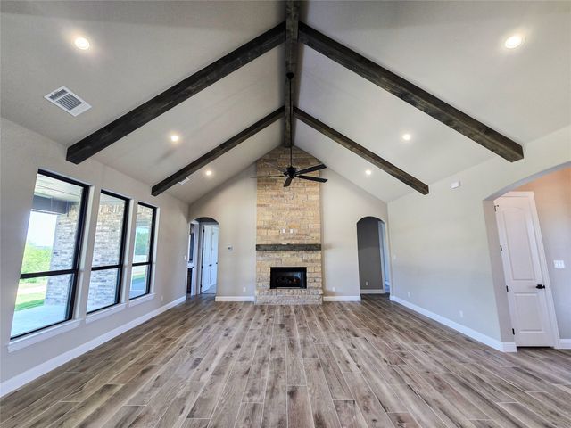 153 Fan Mill Trail, Weatherford, TX 76085