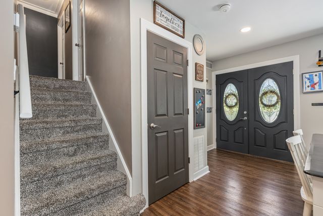 2422 Chippewa Court, Lisle, IL 60532