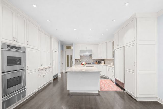 1816 N Lincoln Park West, Chicago, IL 60614
