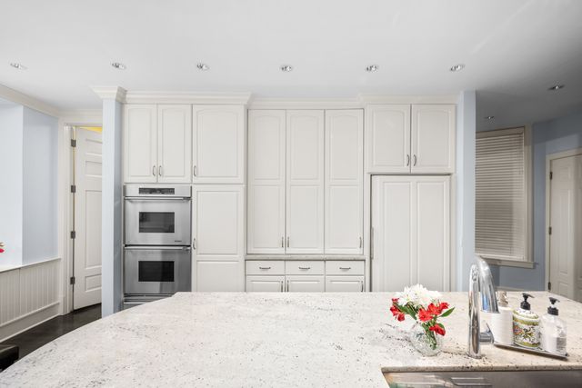 1816 N Lincoln Park West, Chicago, IL 60614
