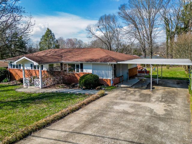 614 Elizabeth Street, Athens, TN 37303