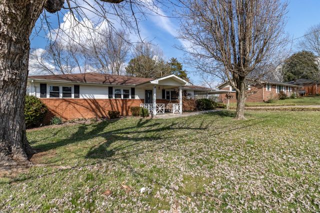 614 Elizabeth Street, Athens, TN 37303