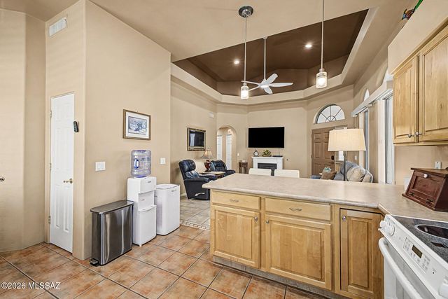 2406 W Via Di Silvio, Tucson, AZ 85741