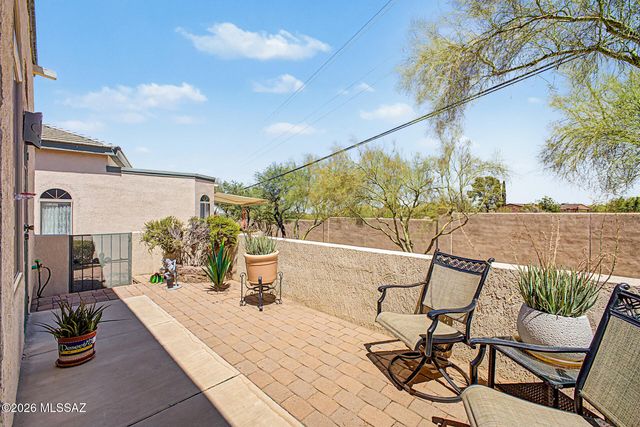 2406 W Via Di Silvio, Tucson, AZ 85741