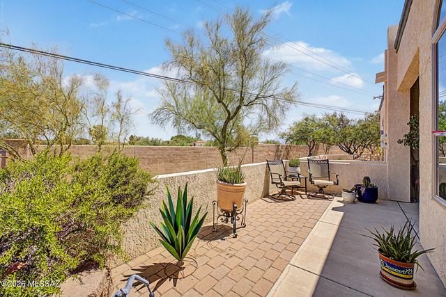 2406 W Via Di Silvio, Tucson, AZ 85741