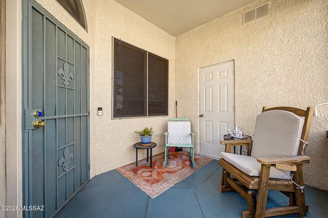 2406 W Via Di Silvio, Tucson, AZ 85741