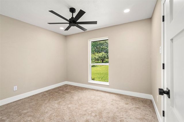698 Orange Grove Street, League City, TX 77573