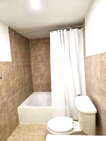 800 Parkview Drive 225, Hallandale Beach, FL 33009