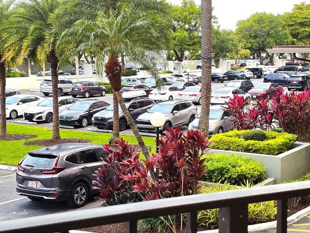 800 Parkview Drive 225, Hallandale Beach, FL 33009