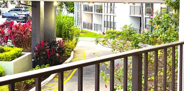 800 Parkview Drive 225, Hallandale Beach, FL 33009