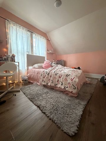 57 Stetson St, Bridgewater, MA 02324