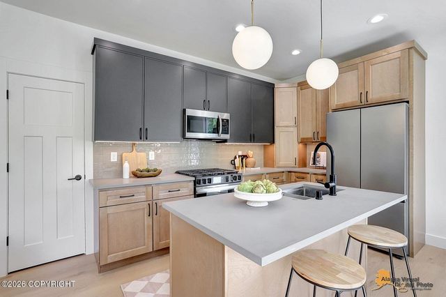 13843 E Doc McKinley Avenue, Palmer, AK 99645