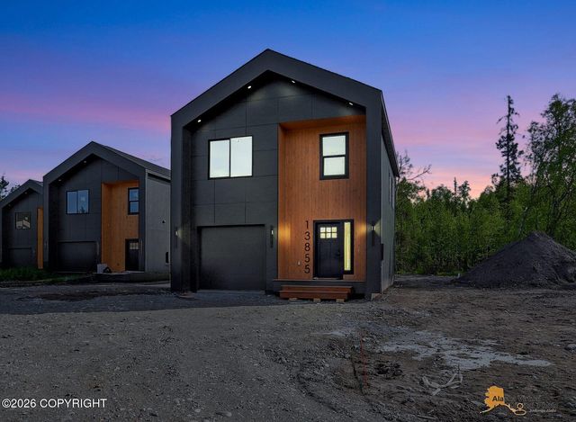 13843 E Doc McKinley Avenue, Palmer, AK 99645