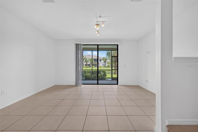 4072 OVERTURE CIRCLE 462, Bradenton, FL 34209