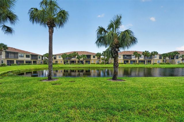 4072 OVERTURE CIRCLE 462, Bradenton, FL 34209