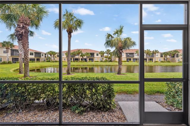 4072 OVERTURE CIRCLE 462, Bradenton, FL 34209