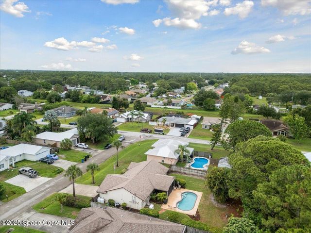 1708 Nanton Street NW, Palm Bay, FL 32907