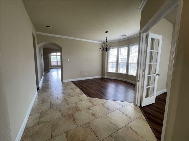 3104 Flowering Springs Drive, Forney, TX 75126