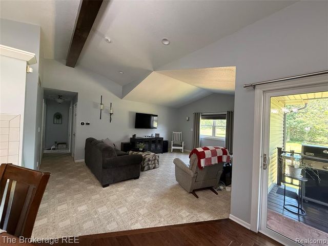 5484 Columbiaville Road, Columbiaville, MI 48421