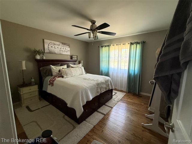 5484 Columbiaville Road, Columbiaville, MI 48421
