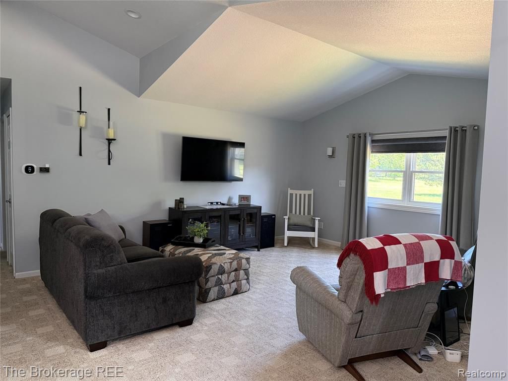 5484 Columbiaville Road, Columbiaville, MI 48421