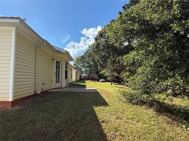 32 CHELSEA Lane, Grantville, GA 30220