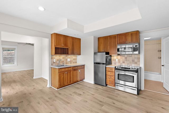 40988 REDWING SONG LN, Lovettsville, VA 20180