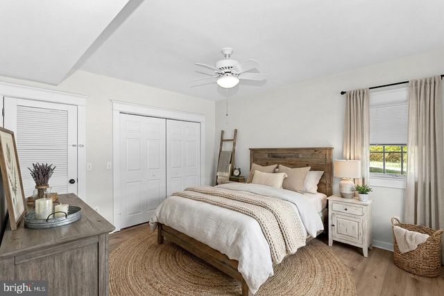40988 REDWING SONG LN, Lovettsville, VA 20180