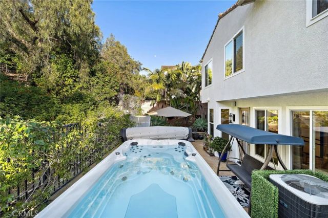 66 Avenida Merida, San Clemente, CA 92673