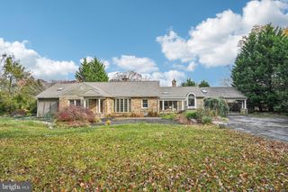 1607 SILVERSIDE RD, Wilmington, DE 19810