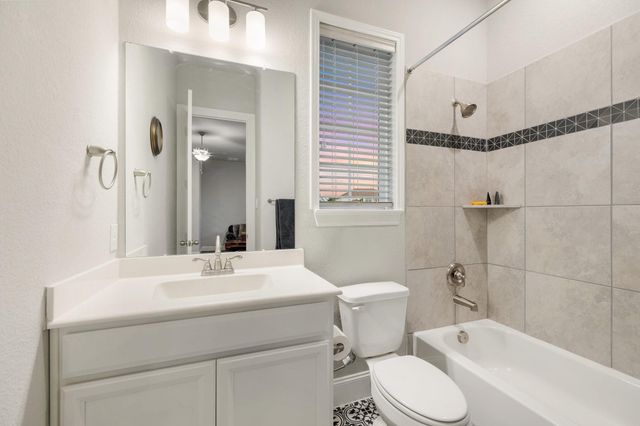 4234 Martin Ridge Drive, Manvel, TX 77578